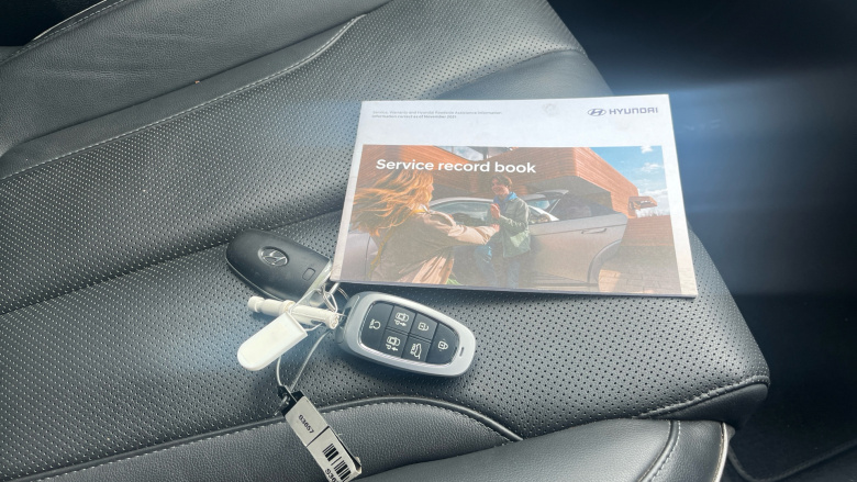 Hyundai SANTA FE 1.6 TGDi Hybrid Ultimate 5dr 4WD Auto Hybrid Estate